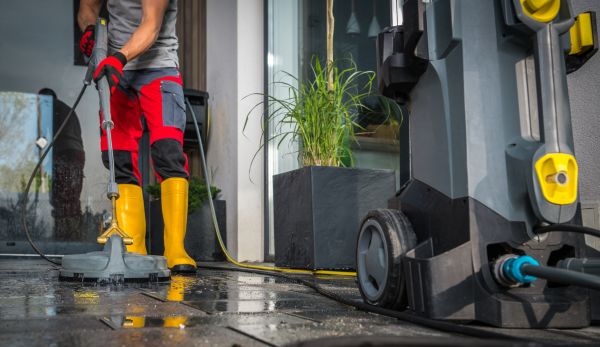 Commercial Pressure Cleaning in State College