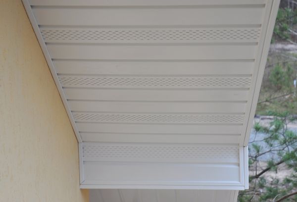 Soffit Dirt Removal in State College