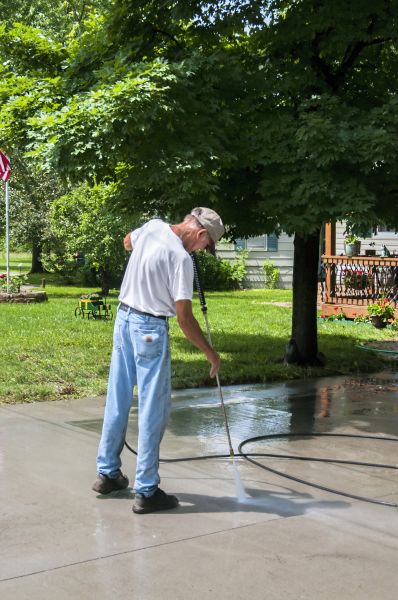 Driveway Concrete Cleaning in State College