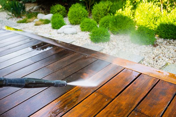 Deck Cleaning in State College